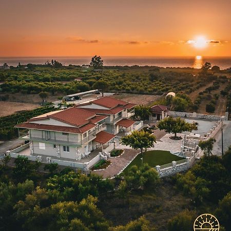 Terra Helios Suites & Studios Kyparissia Zewnętrze zdjęcie
