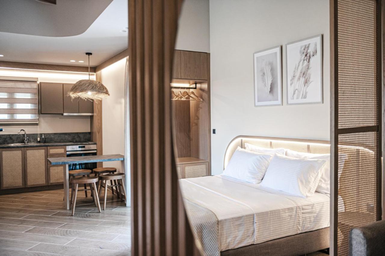 Terra Helios Suites & Studios Kyparissia Zewnętrze zdjęcie