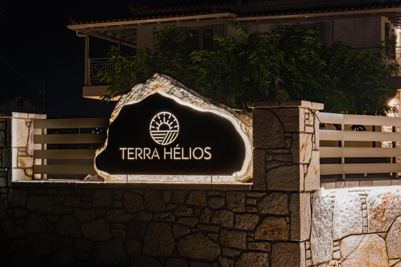 Terra Helios Suites & Studios Kyparissia Zewnętrze zdjęcie