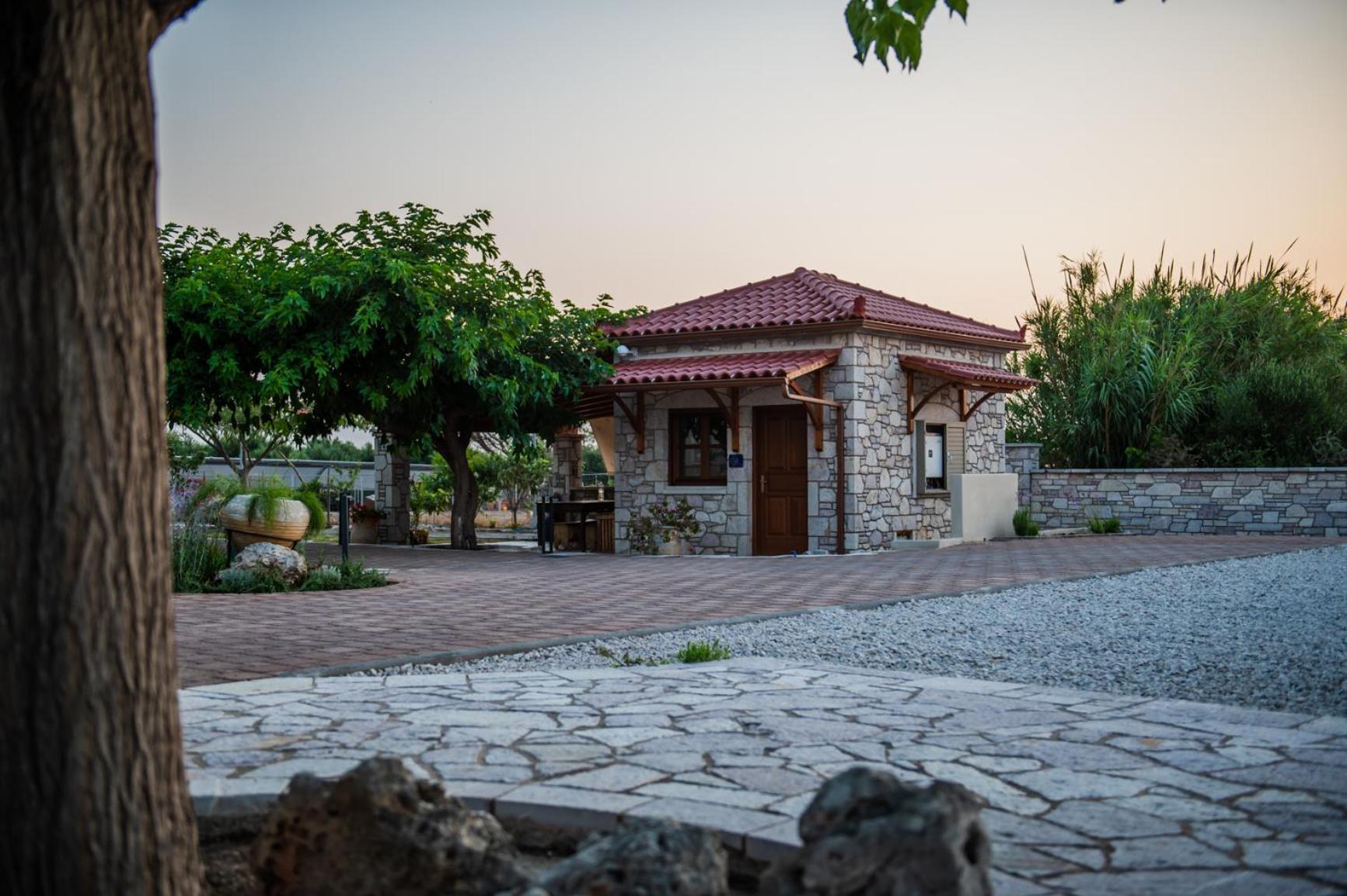 Terra Helios Suites & Studios Kyparissia Zewnętrze zdjęcie