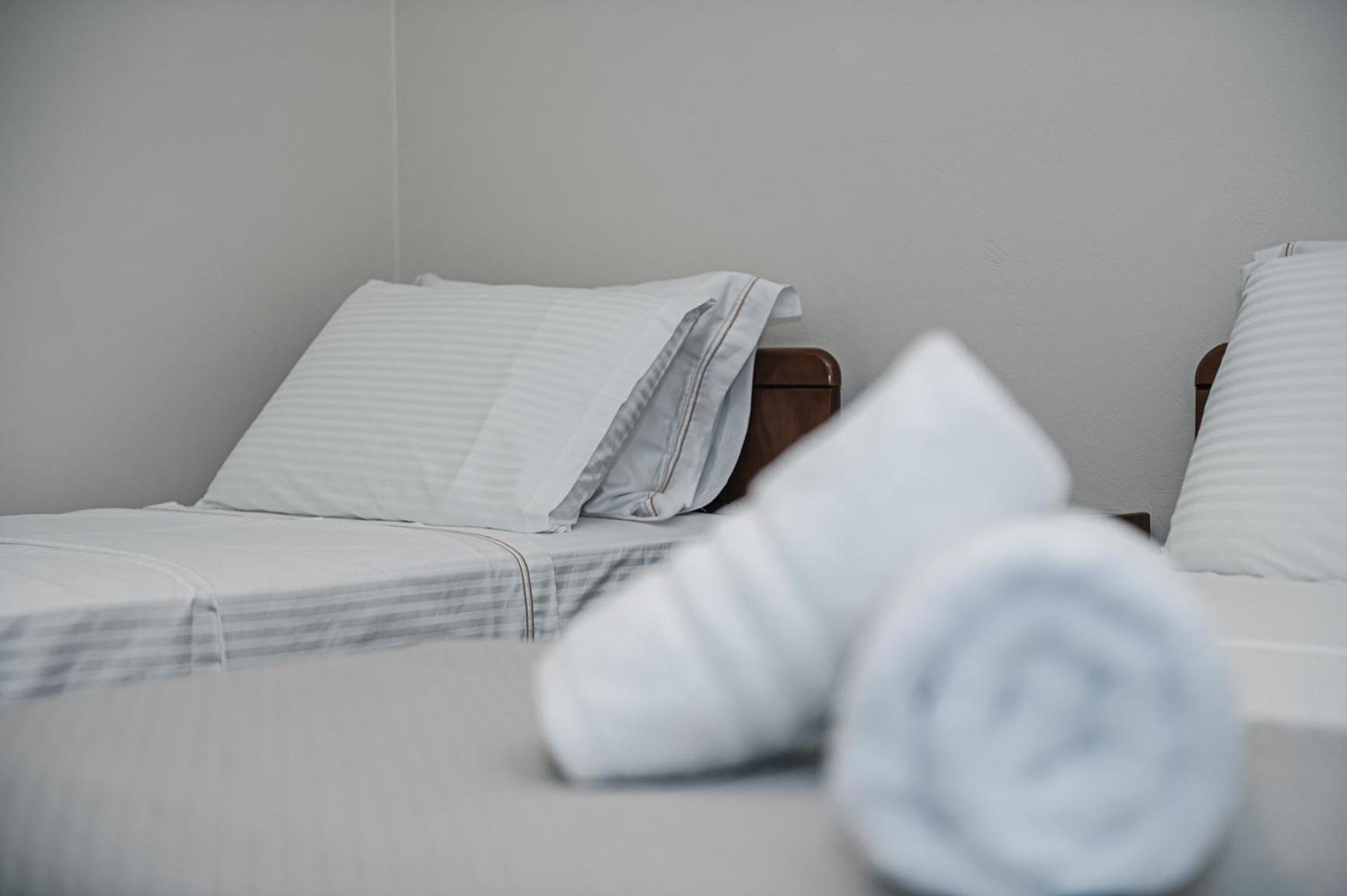 Terra Helios Suites & Studios Kyparissia Pokój zdjęcie