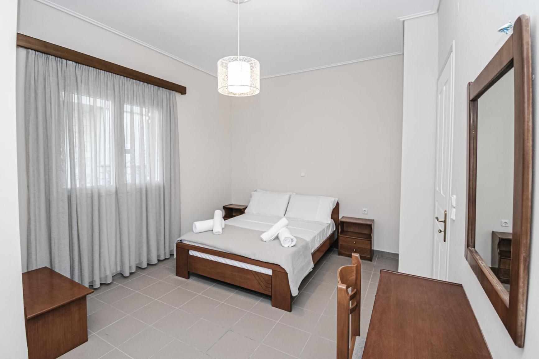 Terra Helios Suites & Studios Kyparissia Pokój zdjęcie